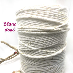 coton_peigne_blanc_dore